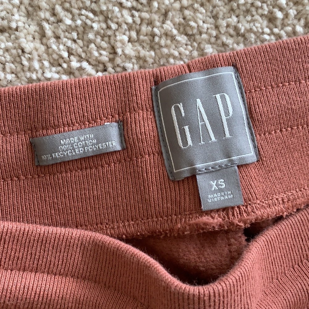 Gap High Rise Sweats - Picture 5 of 5